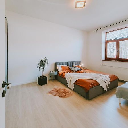 Priestranny Apartman V Centre Košice Eksteriør bilde